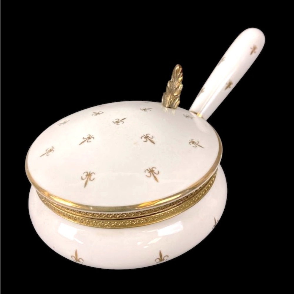 Vintage silent butler porcelain embellished Fleur de lis golden designs.